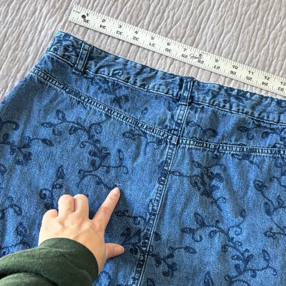 Vintage Y2K Christopher & Banks Floral Denim Midi Skirt - Size 12